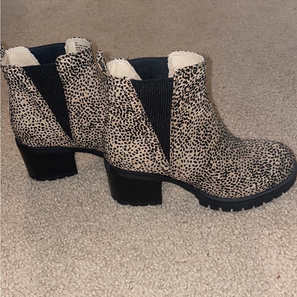MIA | Cheetah Block Heel Closed Toe Slip On Booties/Boots | NEW!! 🤎🖤 - Picture 3 of 10